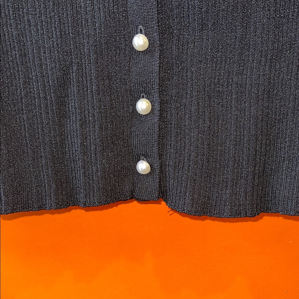 Christian Lacroix Black Sleeveless Crop Top - Picture 3 of 5